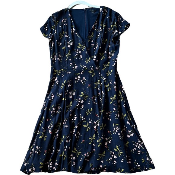 Ann Tyler dress - Picture 1 of 10